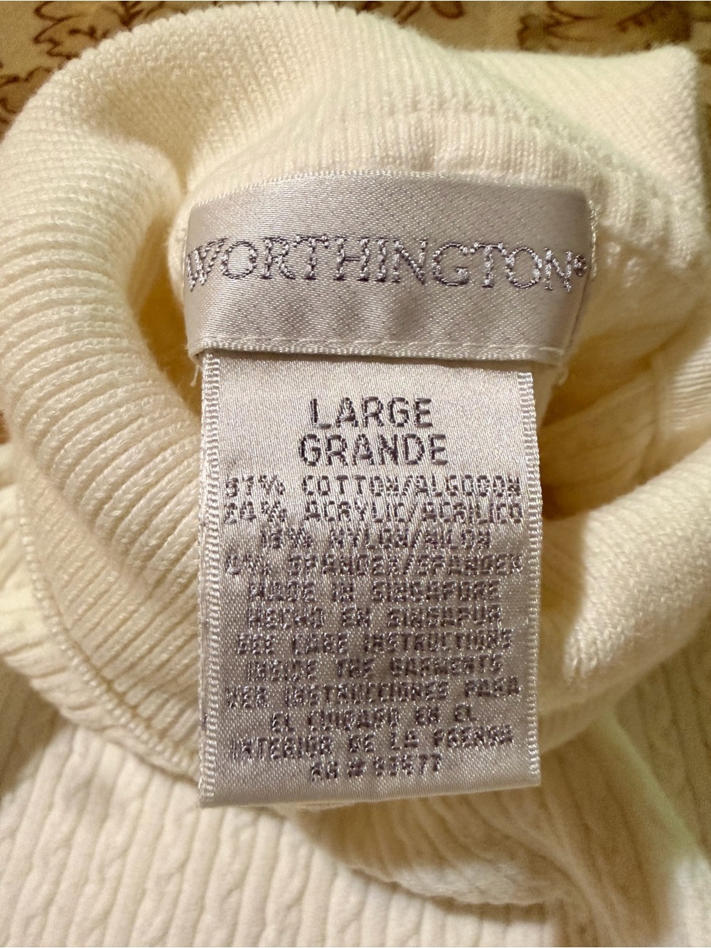 White Cable Knit Sleeveless Turtleneck Top, Women’s Size L - Picture 12 of 14